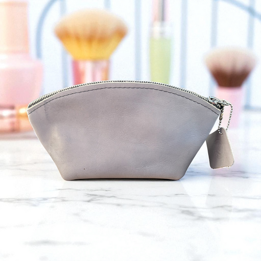 Handcrafted Leather Cosmetic Bag – Soft Gray